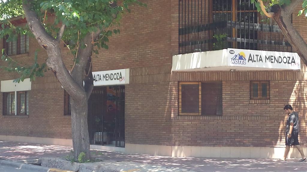 Hotel Alta Mendoza Exterior foto